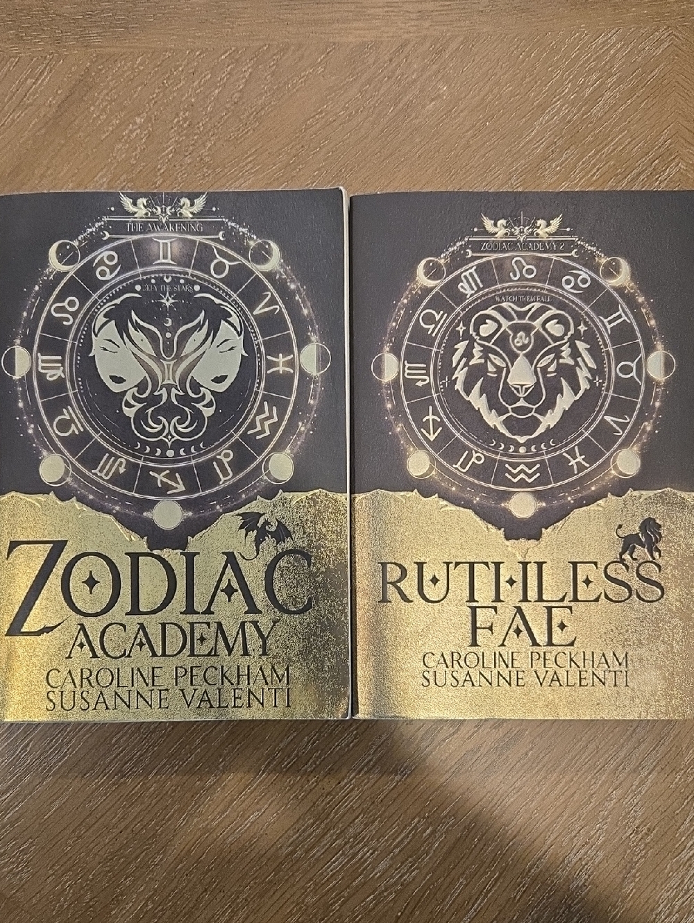 Zodiac Academy / Ruthless Fae Book Set - Gold & Black